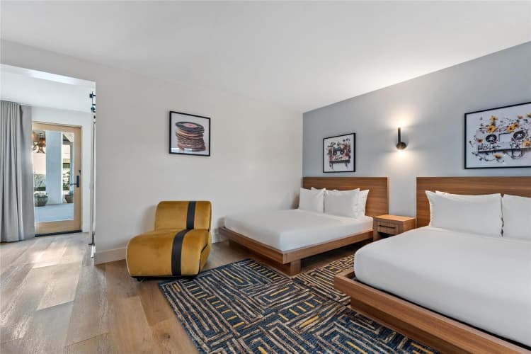 The Lum Hotel Los Angeles Stadium District photo 3