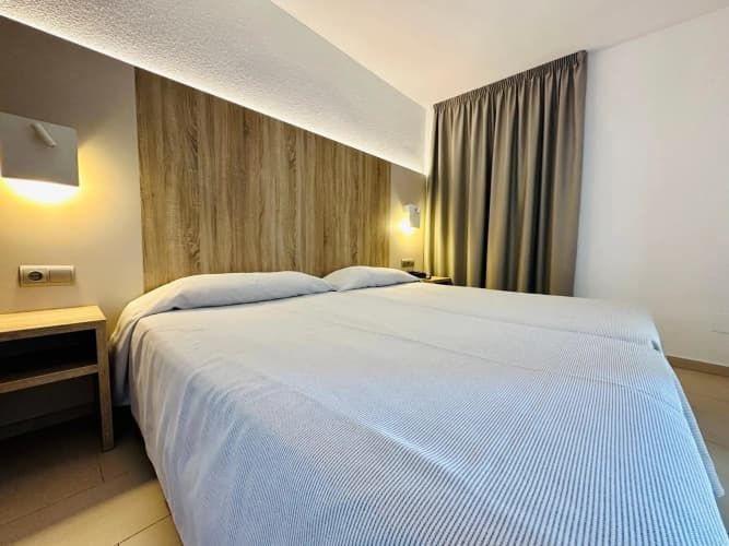 Ibiza JET Apartamentos - Adults Only photo 4