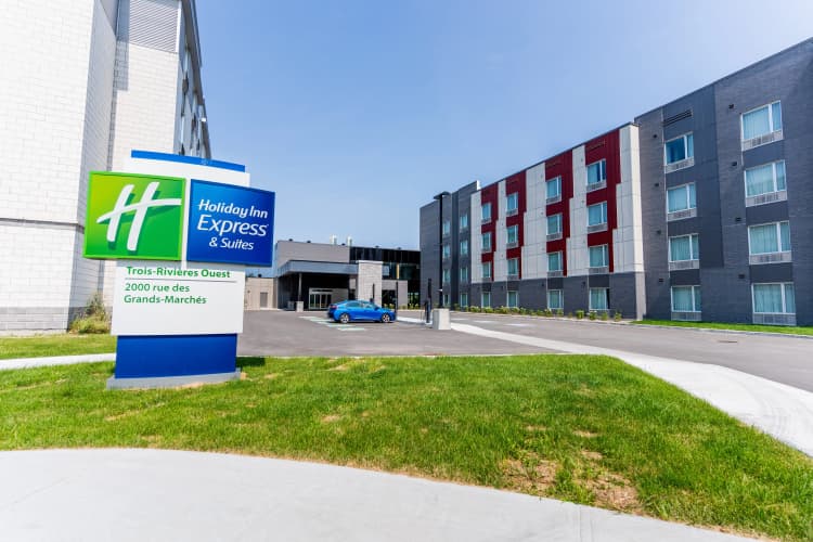 Holiday Inn Express & Suites Trois-Rivieres Ouest photo 2