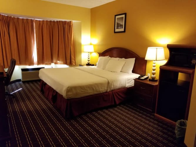 The Comstock Inn & Conference Center photo 4