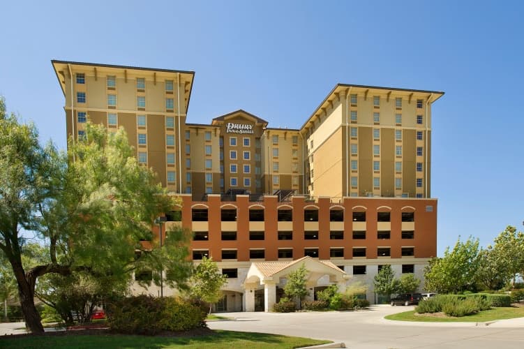 Drury Inn & Suites Near La Cantera Pkwy, photo 2