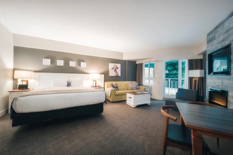 Summit Lodge Whistler By Paradox photo 5