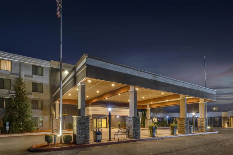 Best Western Hunt's Landing Hotel Matamoras/Milford photo 2