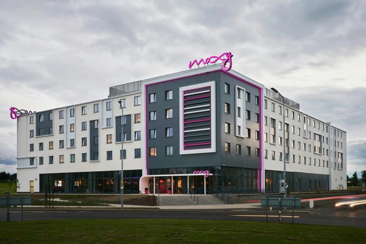 Moxy Edinburgh Airport photo 2