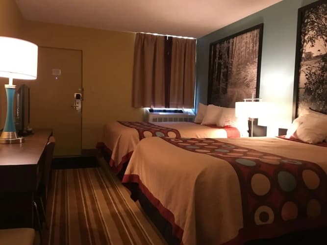 Super 8 by Wyndham Thunder Bay photo 4