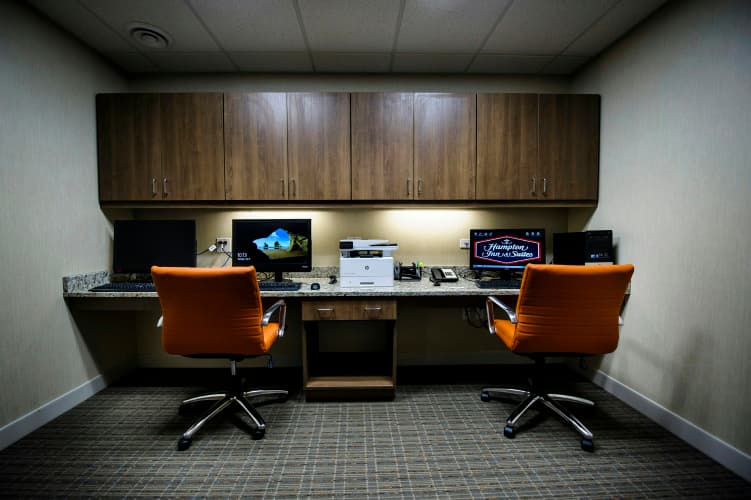 Hampton Inn & Suites by Hilton Truro photo 4