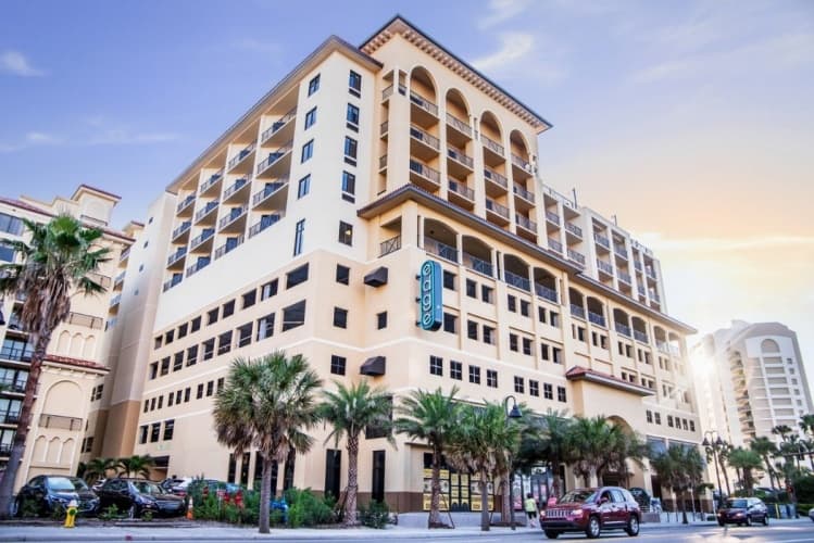 Edge Hotel photo 2
