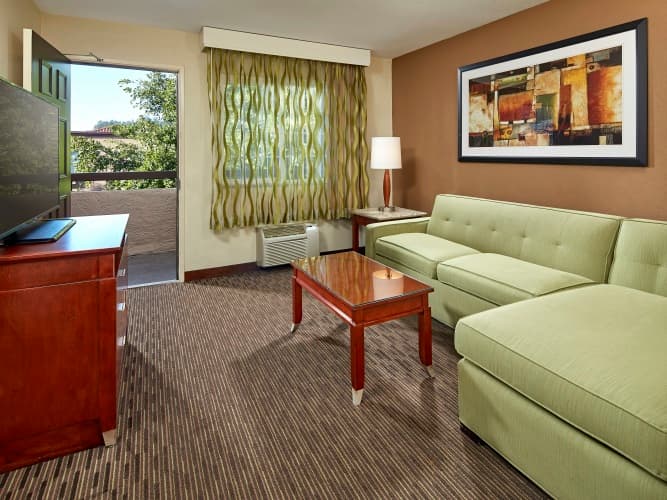 La Quinta Inn And Suites San Diego Seaworld Zoo Area photo 5