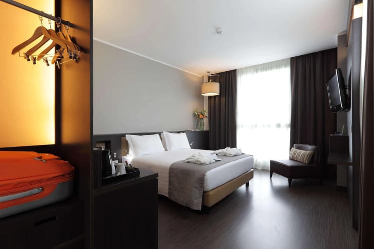 Best Western Premier CHC Airport photo 5