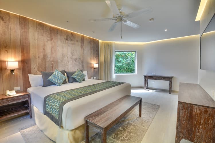 Sandos Caracol Eco Resort photo 3