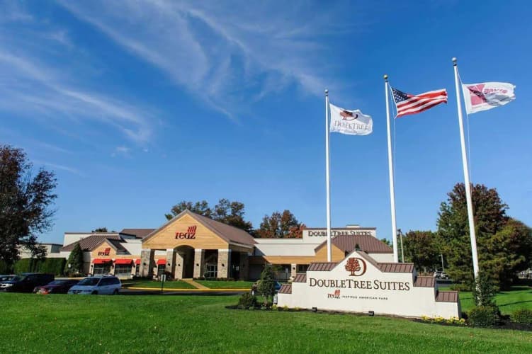 DoubleTree Suites by Hilton Mt. Laurel photo 2