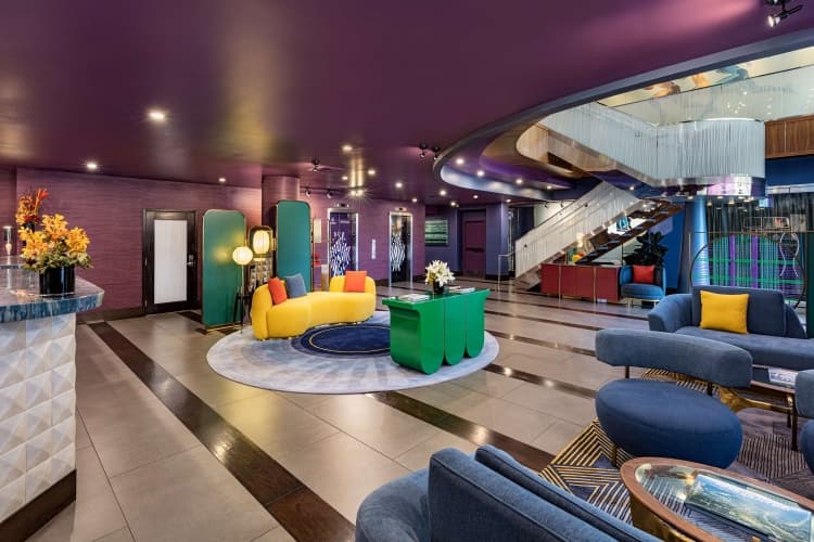 E-Central: Downtown Los Angeles Hotel, photo 3