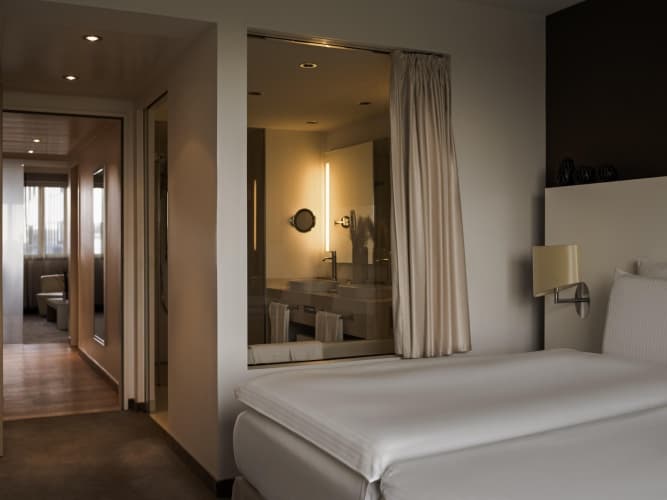 Pullman Berlin Schweizerhof Hotel, photo 4