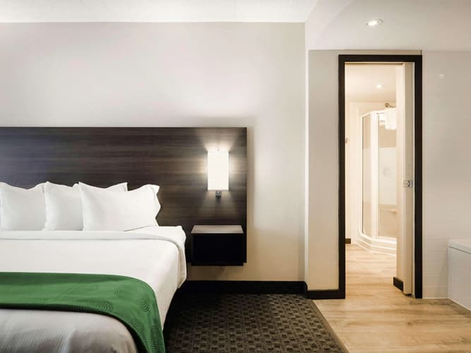 Quality Inn & Conference Centre Kingston Central photo 4