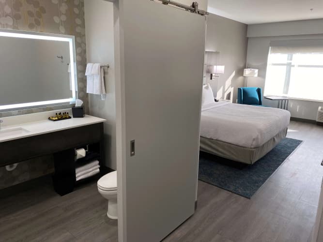 Best Western Plus Executive Residency Antioch Inn, photo 3