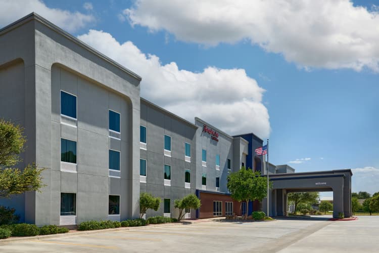 Hampton Inn by Hilton Odessa photo 2