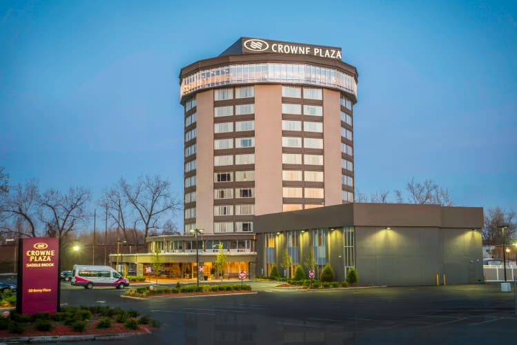 Crowne Plaza Saddle Brook photo 2