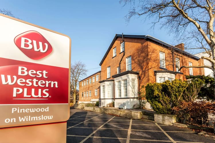 Plus Pinewood On Wilmslow Hotel Cheshire photo 2