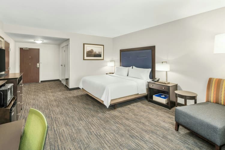 Holiday Inn Express Hotel & Suites Wilmington-Newark photo 5