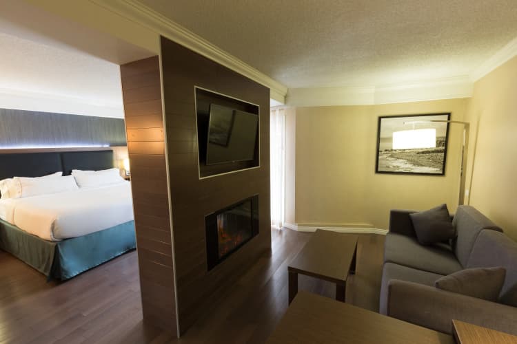 Holiday Inn Express Edmonton Downtown photo 5