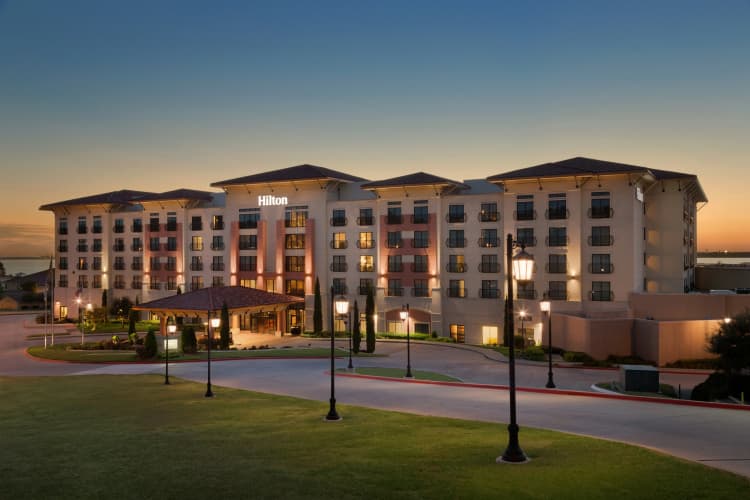 Hilton Dallas/Rockwall Lakefront photo 2