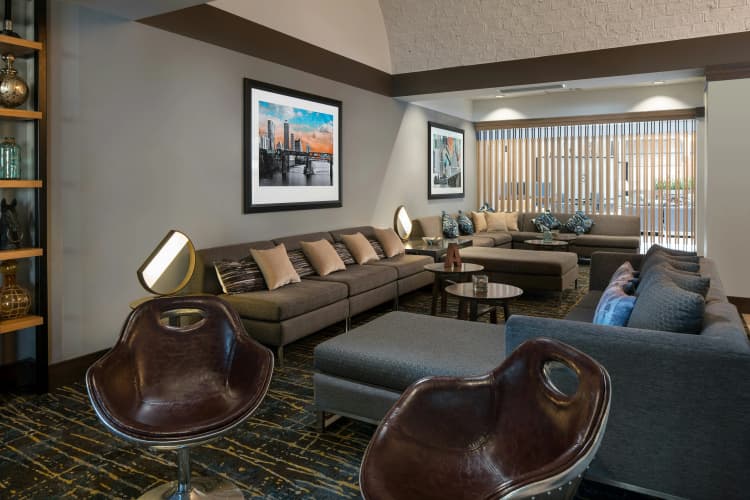 Embassy Suites by Hilton Austin Central photo 3