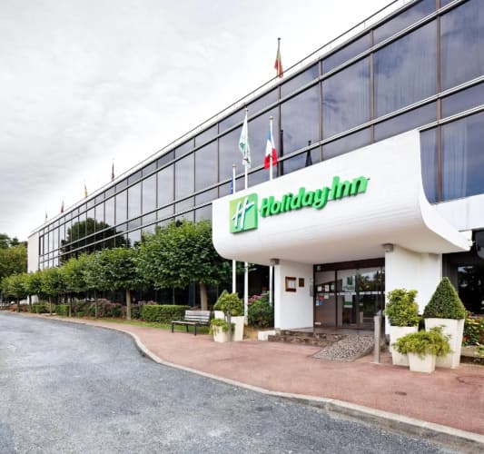 DoubleTree by Hilton Paris Bougival photo 2