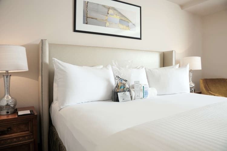 State Plaza Hotel, photo 3