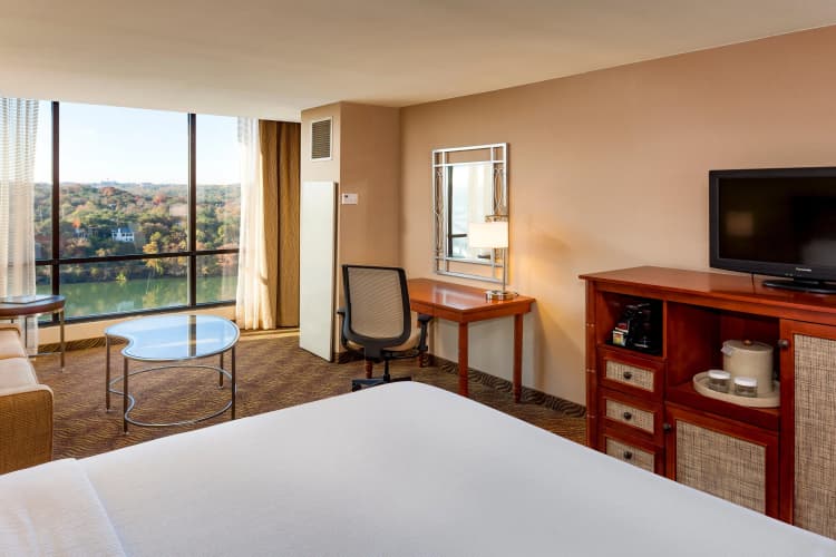 Holiday Inn Austin - Town Lake photo 5