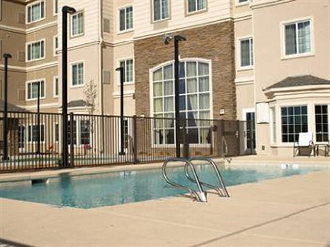 Staybridge Suites Albuquerque - Airport photo 2