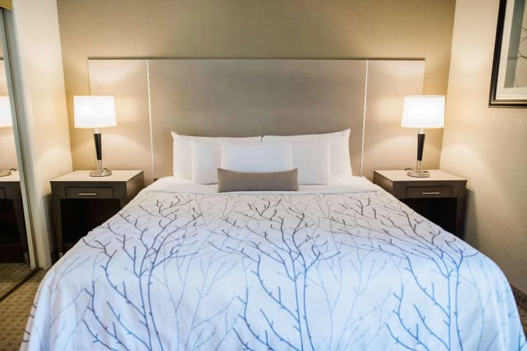Eastland Suites Hotel & Conference Ctr, Trademark By Wyndham photo 5