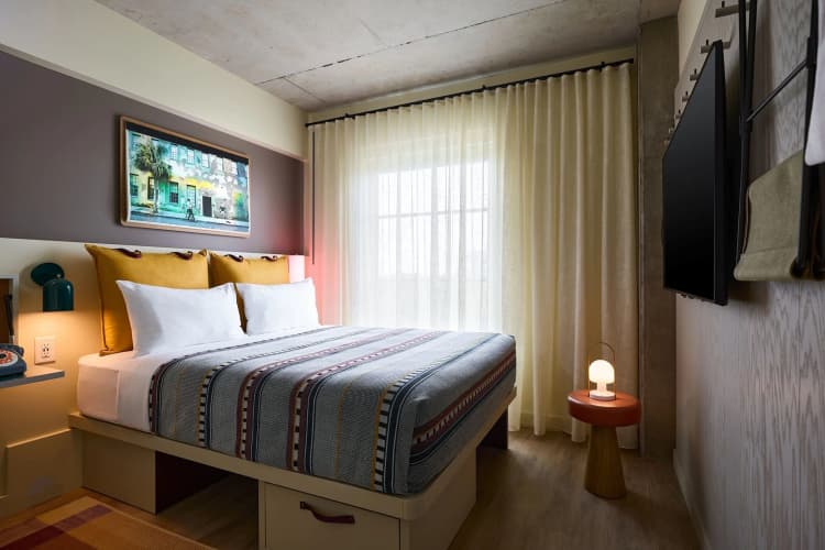 Moxy Charleston Downtown photo 4