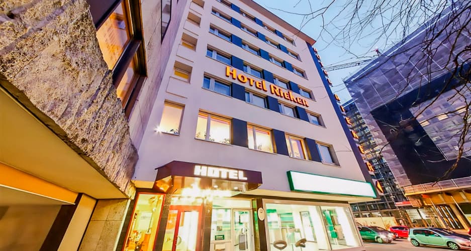 Novum Hotel Rieker Stuttgart Hauptbahnhof photo 2