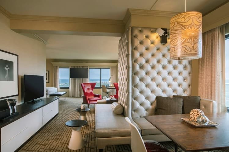Renaissance Austin Hotel photo 5
