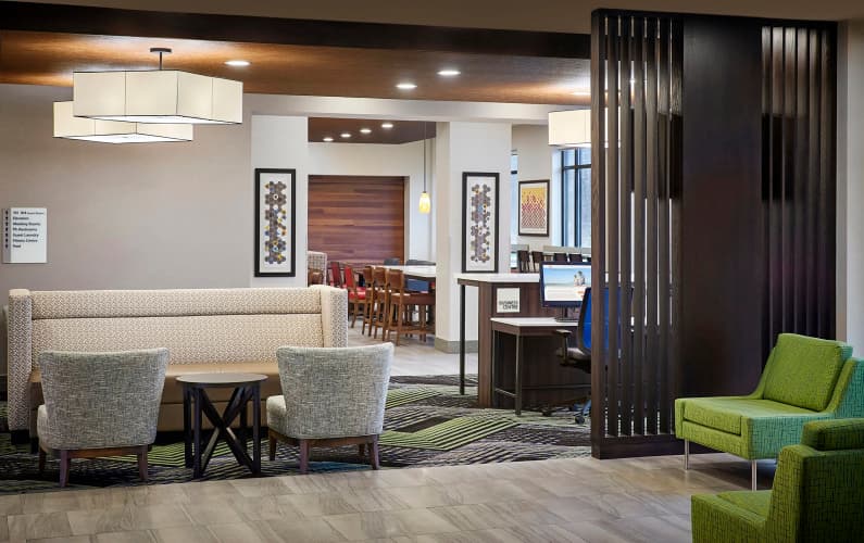 Holiday Inn Express Niagara-On-The-Lake photo 3