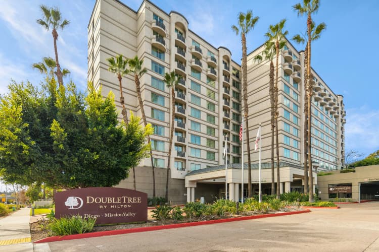 DoubleTree by Hilton San Diego Mission Valley photo 2