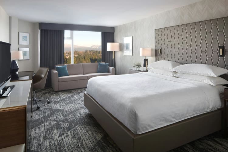 Sheraton Vancouver Guildford Hotel photo 5