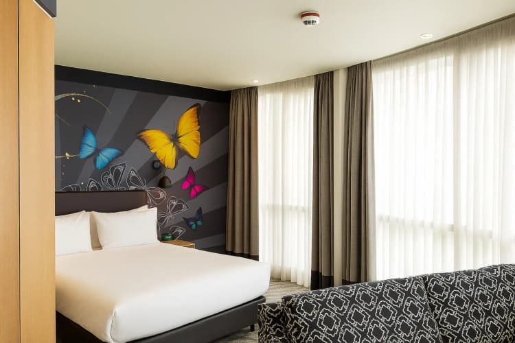 Holiday Inn Salisbury - Stonehenge photo 4