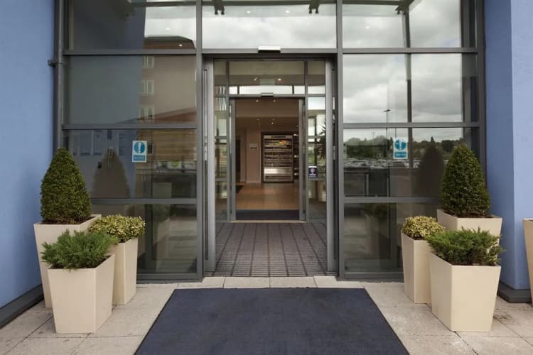 Holiday Inn Express Birmingham - Walsall, photo 2
