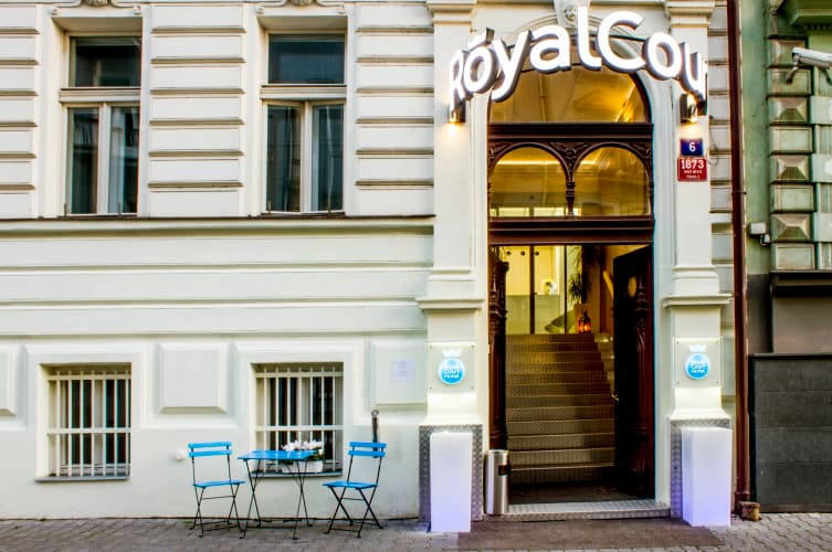Royal Court Hotel photo 2