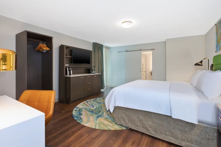Hotel Indigo Rochester  Mayo Clinic Area photo 4