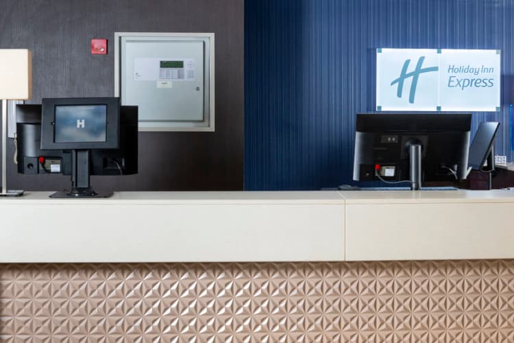 Holiday Inn Express London - Wandsworth photo 4