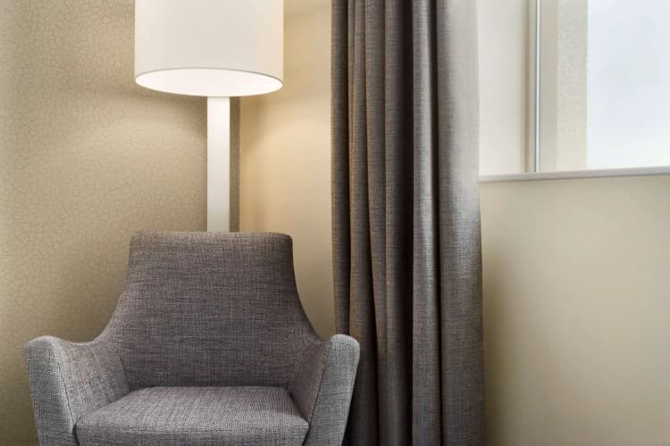 Ramada Hotel & Suites by Wyndham Coventry photo 5