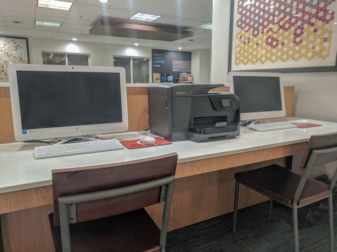 Holiday Inn Express Fort Wayne-East (New Haven) photo 4