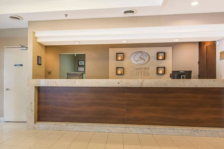 Comfort Suites Downtown photo 3