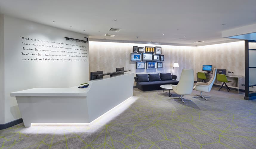 Hilton London Heathrow Airport photo 3