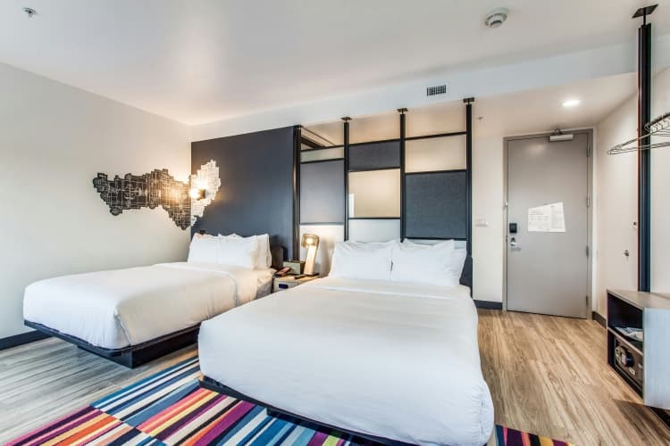 Aloft Dallas Arlington Entertainment District photo 4