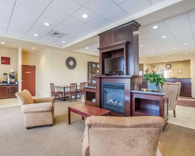 Comfort Inn Sturgeon Falls, photo 3