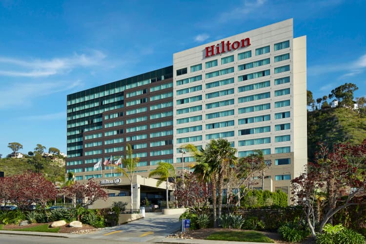 Hilton San Diego Mission Valley photo 2
