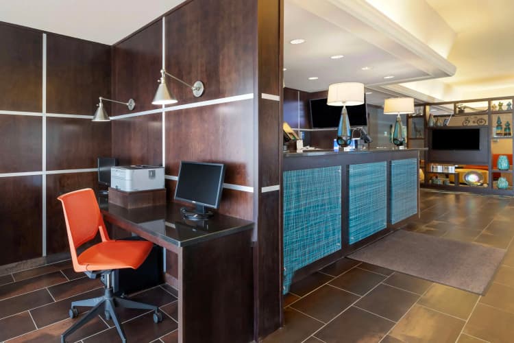 Best Western Plus Midwest Inn photo 4